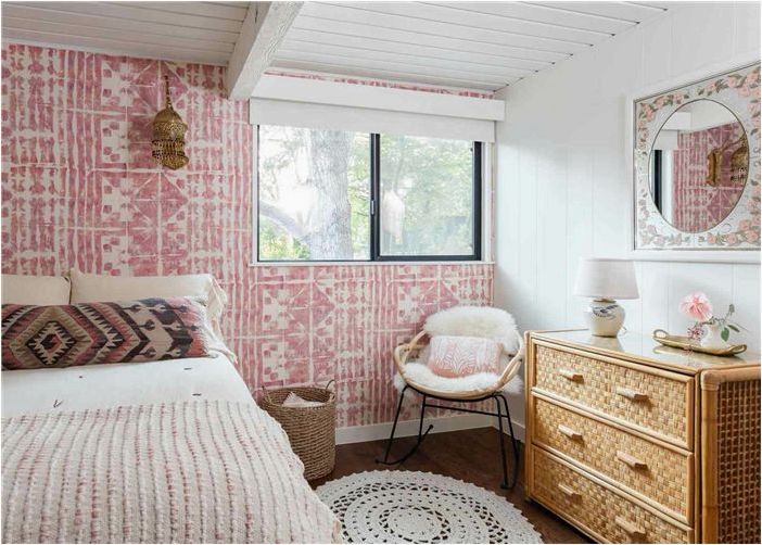 15 идей декора стен, удобных для квартиросъемщиков